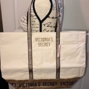 NWT Victoria’s Secret Canvas Cream Tote